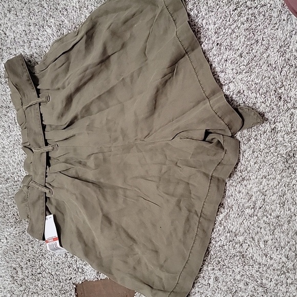 OAT New York paper bag shorts - Picture 3 of 4